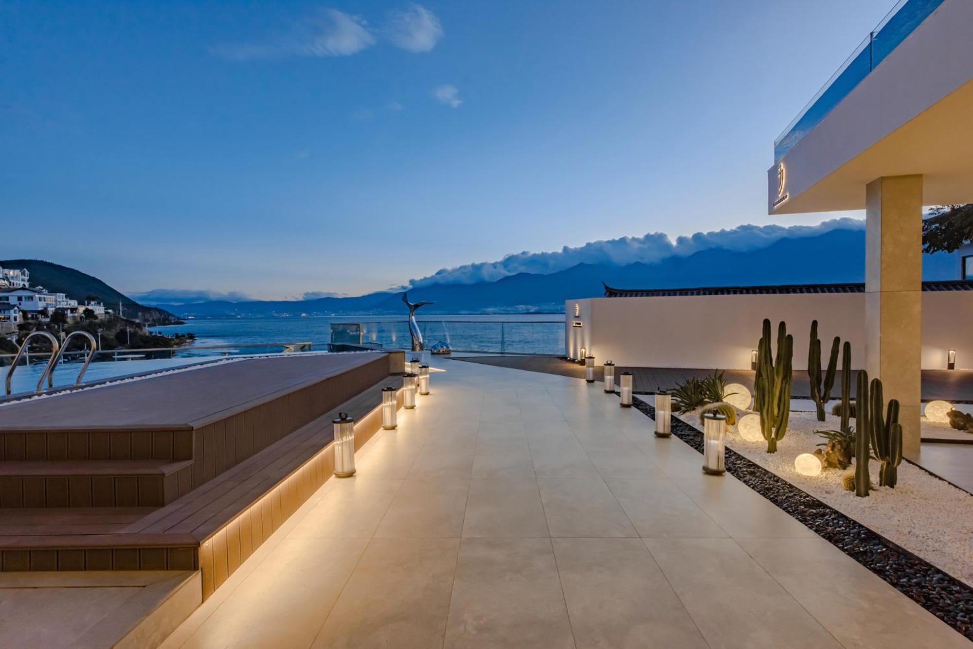 Dali Oriental Seaview Hotel -Dali Erhai Exteriör bild