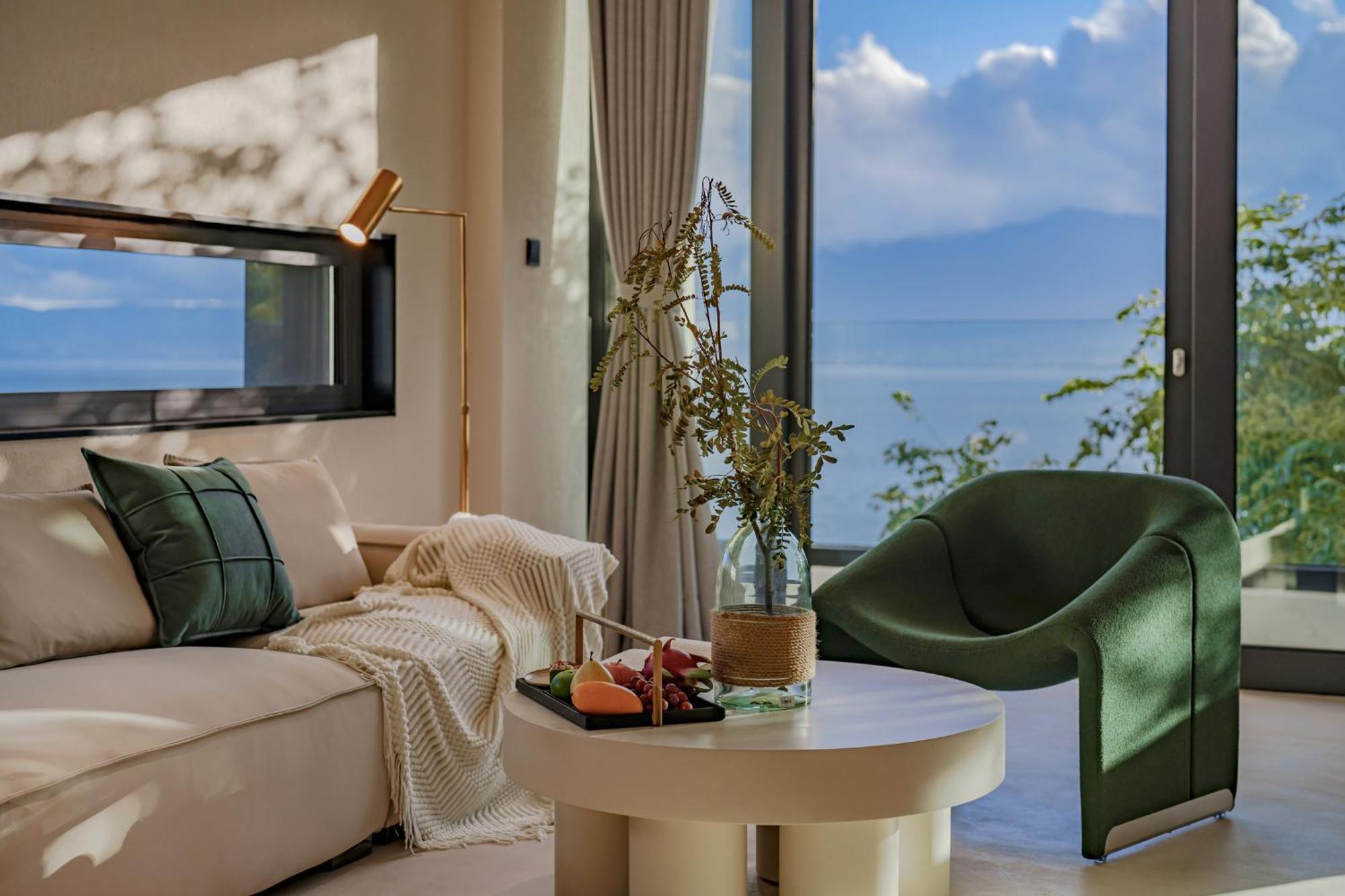 Dali Oriental Seaview Hotel -Dali Erhai Exteriör bild